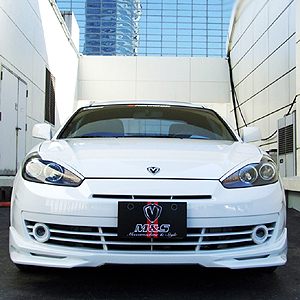 BODY KIT MẪU ĐUÔI GIÓ CAO CÓ ĐÈN TUSCANI 07